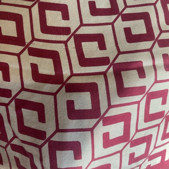 ‼️SOLD‼️Vintage Silk Creed Scarf - Picture 5 of 5